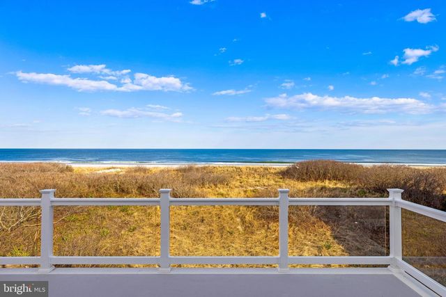 11 E 30TH ST, Barnegat Light, NJ 08006