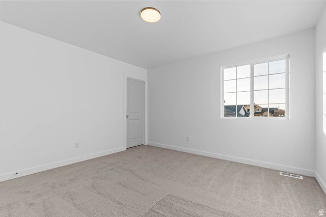 979 N AMBERLY DR, North Salt Lake, UT 84054