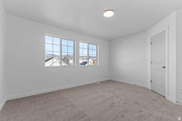 979 N AMBERLY DR, North Salt Lake, UT 84054