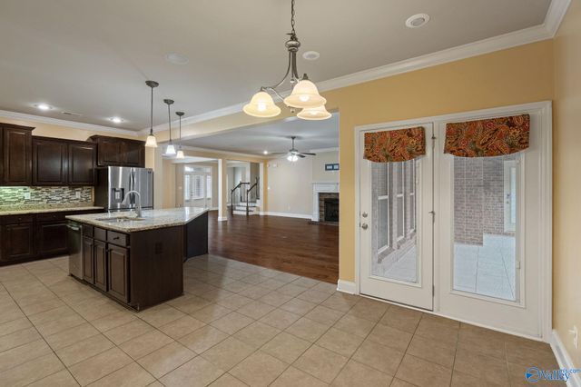 297 Northlake Drive, Meridianville, AL 35759