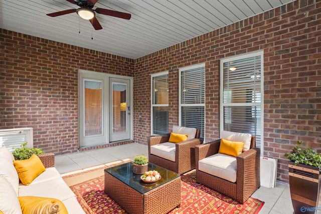 297 Northlake Drive, Meridianville, AL 35759