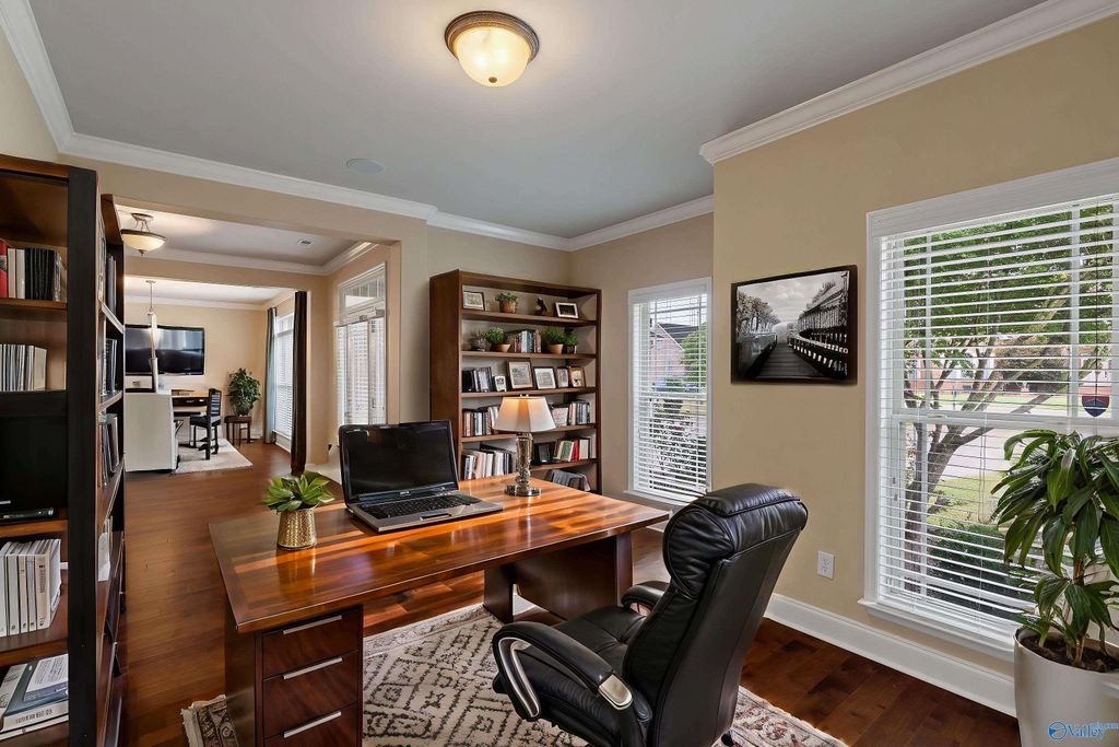 297 Northlake Drive, Meridianville, AL 35759