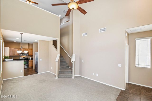 42424 N Gavilan Peak Parkway 33104, Anthem, AZ 85086