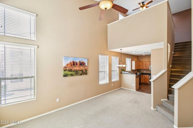 42424 N Gavilan Peak Parkway 33104, Anthem, AZ 85086