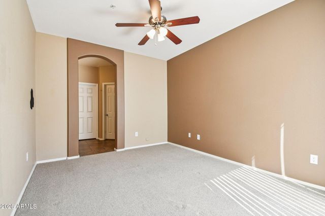 42424 N Gavilan Peak Parkway 33104, Anthem, AZ 85086