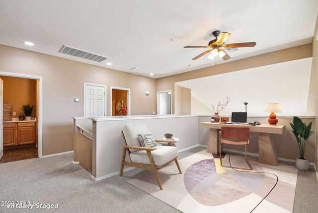 42424 N Gavilan Peak Parkway 33104, Anthem, AZ 85086