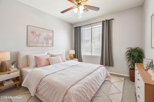 42424 N Gavilan Peak Parkway 33104, Anthem, AZ 85086