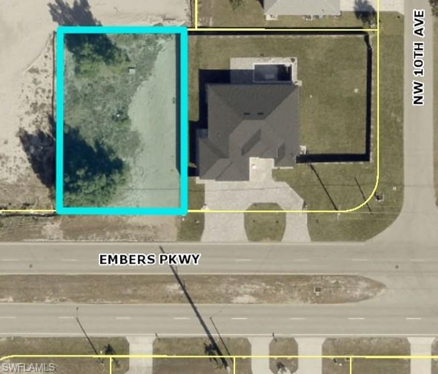 1007 Embers PKWY W, Cape Coral, FL 33993