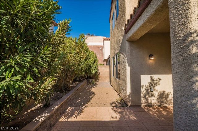 1553 RAZELLA Court, Henderson, NV 89074