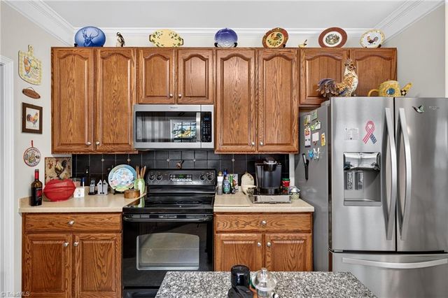 115 Heritage Hill Drive, Jamestown, NC 27282