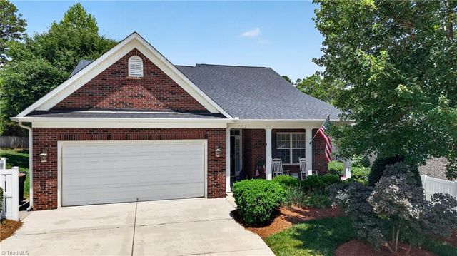 115 Heritage Hill Drive, Jamestown, NC 27282