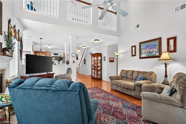 115 Heritage Hill Drive, Jamestown, NC 27282