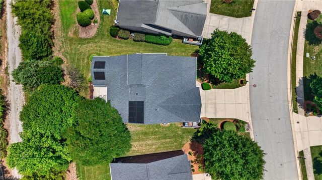 115 Heritage Hill Drive, Jamestown, NC 27282
