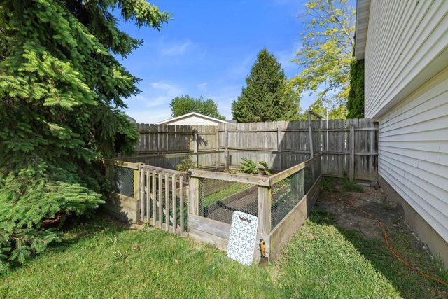 5205 66th PLACE, Kenosha, WI 53142