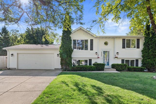 5205 66th PLACE, Kenosha, WI 53142