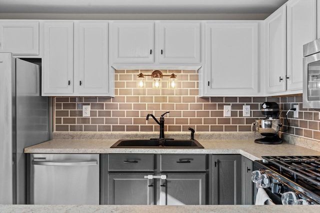 5205 66th PLACE, Kenosha, WI 53142