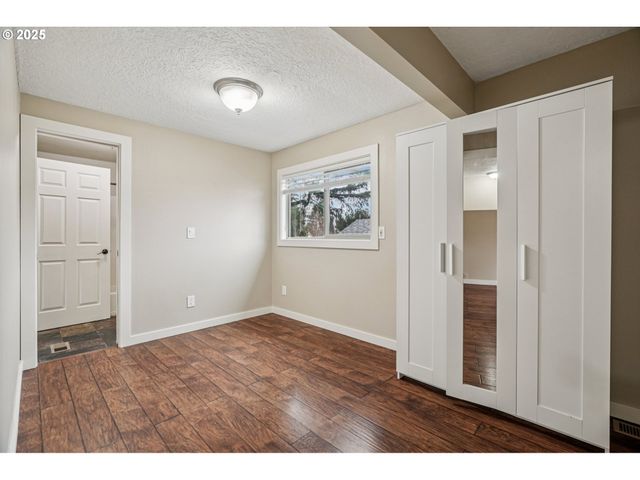 5017 Se 45TH Ave, Portland, OR 97206