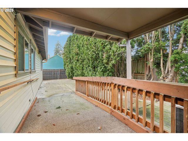 5017 Se 45TH Ave, Portland, OR 97206