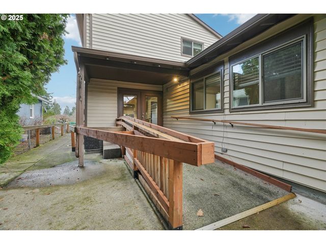 5017 Se 45TH Ave, Portland, OR 97206