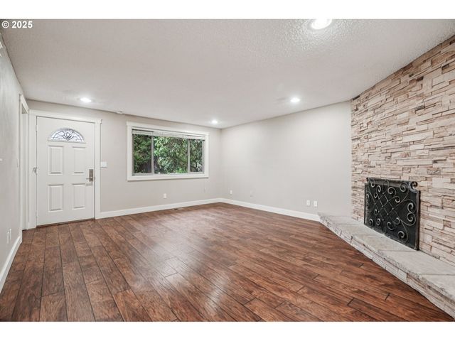 5017 Se 45TH Ave, Portland, OR 97206