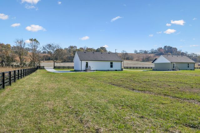 1578 Big Dry Creek Road, Pulaski, TN 38478