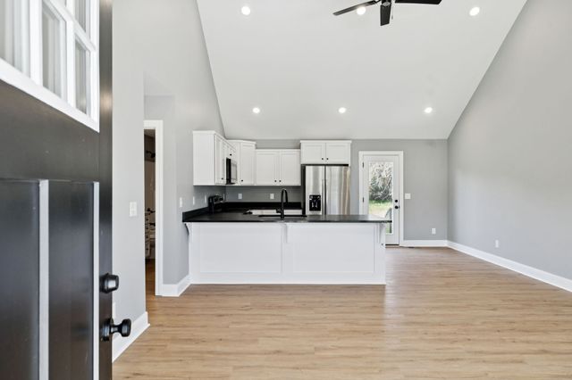 1578 Big Dry Creek Road, Pulaski, TN 38478