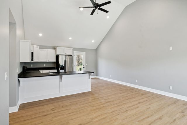 1578 Big Dry Creek Road, Pulaski, TN 38478