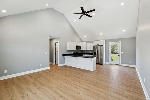 1578 Big Dry Creek Road, Pulaski, TN 38478