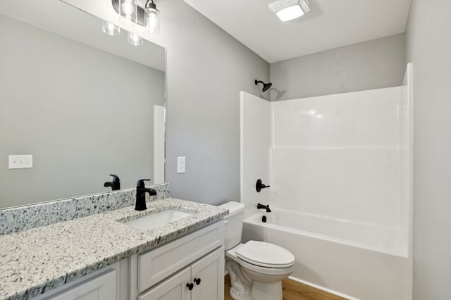 1578 Big Dry Creek Road, Pulaski, TN 38478