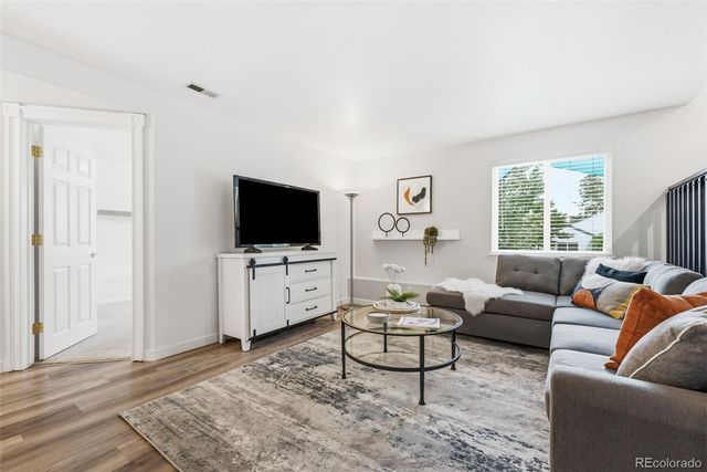 1306 Laurel Court, Longmont, CO 80504