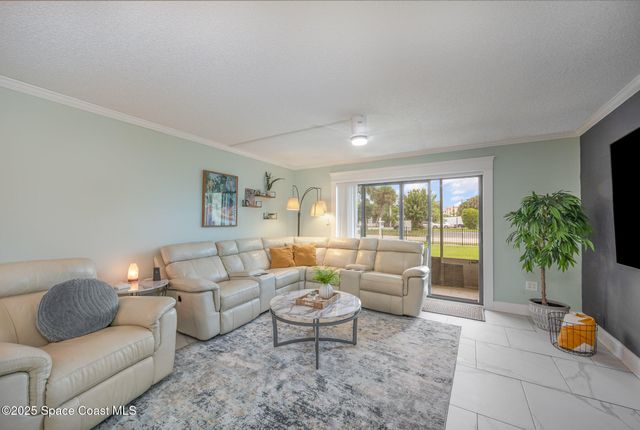 7101 Ridgewood Avenue 102, Cape Canaveral, FL 32920