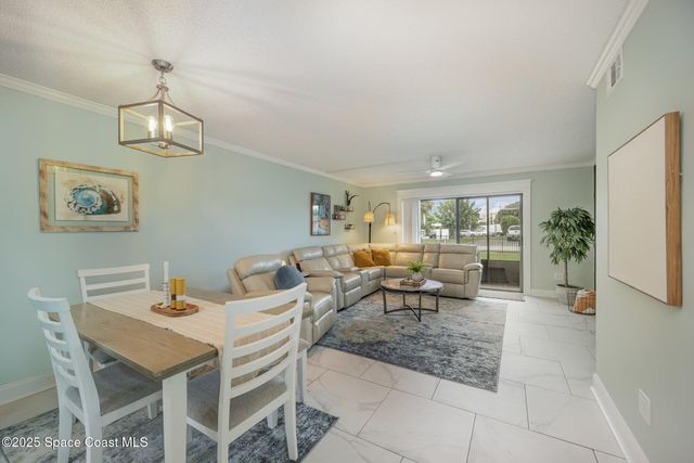 7101 Ridgewood Avenue 102, Cape Canaveral, FL 32920