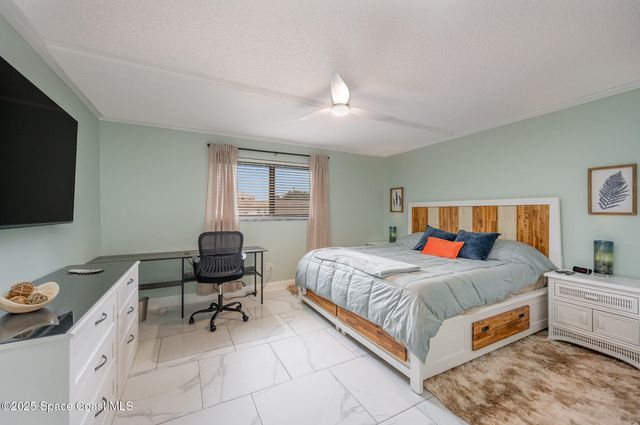 7101 Ridgewood Avenue 102, Cape Canaveral, FL 32920