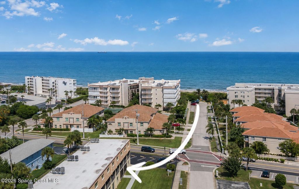 7101 Ridgewood Avenue 102, Cape Canaveral, FL 32920