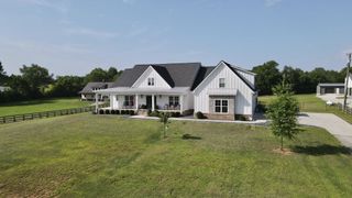 3100 Butler Rd, Columbia, TN 38401