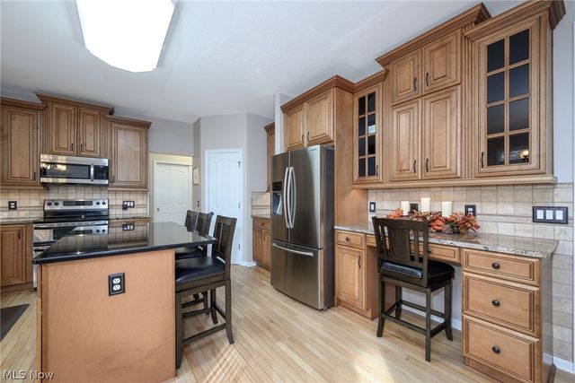 3163 Darien Lane, Twinsburg, OH 44087