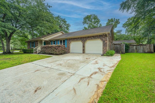 132 Harrow Place, Goose Creek, SC 29445