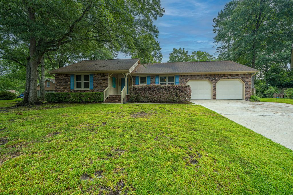 132 Harrow Place, Goose Creek, SC 29445