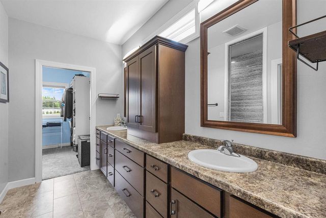 W5706 MASE COURT, Appleton, WI 54915