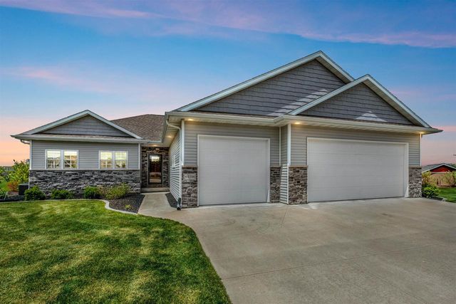 W5706 MASE COURT, Appleton, WI 54915