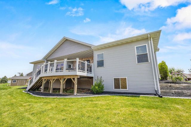 W5706 MASE COURT, Appleton, WI 54915
