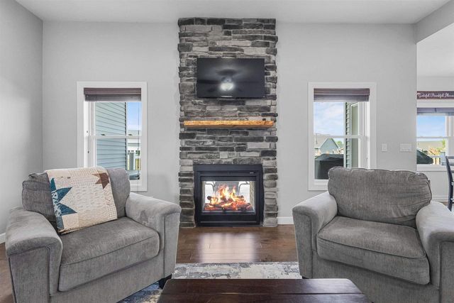 W5706 MASE COURT, Appleton, WI 54915