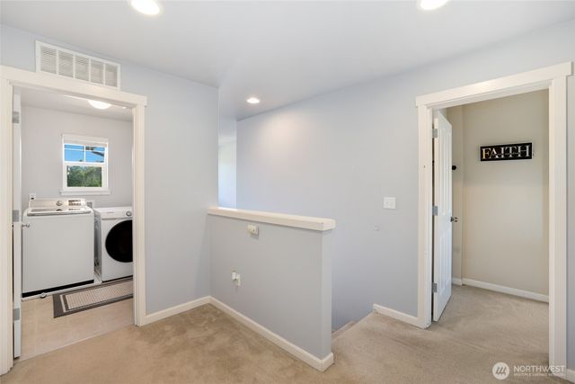 3815 Rossberg Street SE, Lacey, WA 98503