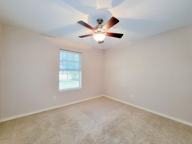 1000 Shell Avenue, Cleveland, TX 77327