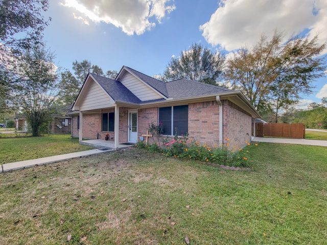 1000 Shell Avenue, Cleveland, TX 77327