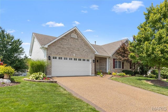 1404 Devonshire County Drive, Wentzville, MO 63385