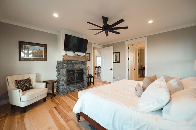 8062 Sayler Road, Acme Twp, MI 49690