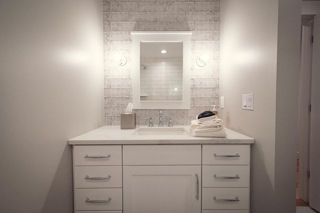 8062 Sayler Road, Acme Twp, MI 49690