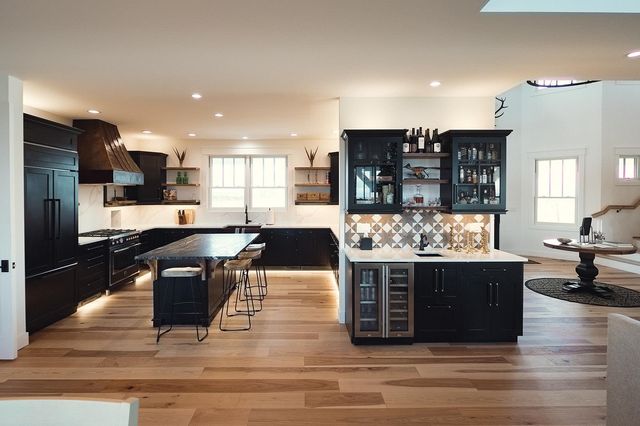 8062 Sayler Road, Acme Twp, MI 49690