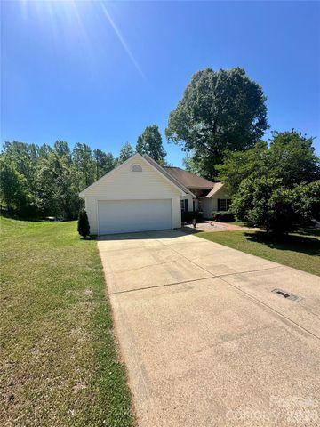 106 Old Willow Road, Mooresville, NC 28115